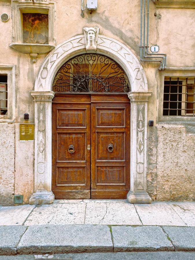 Suite Antico Seminario Verona Exterior foto